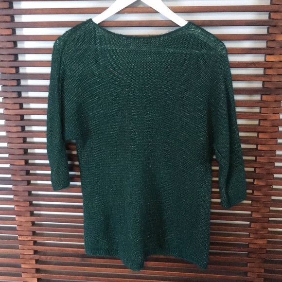 Jennifer Lopez sweater - Picture 5 of 7